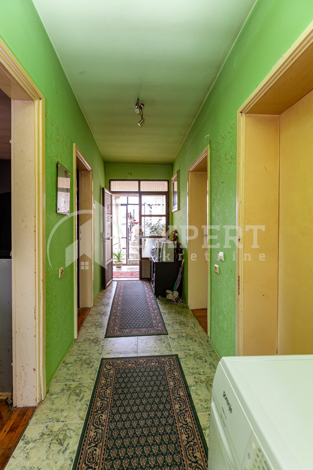 četvorosobna kuća, 200 m2, Crveni krst, Bulevar 12.februar ID: p-05471 12