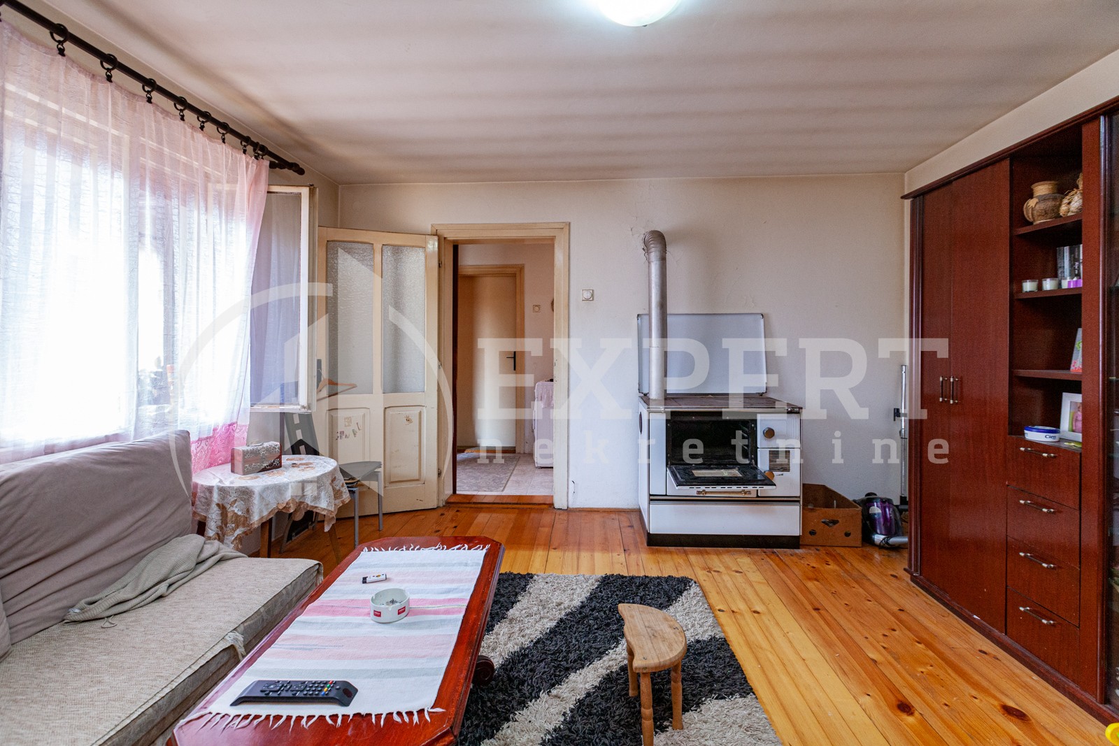 četvorosobna kuća, 200 m2, Crveni krst, Bulevar 12.februar ID: p-05471 17