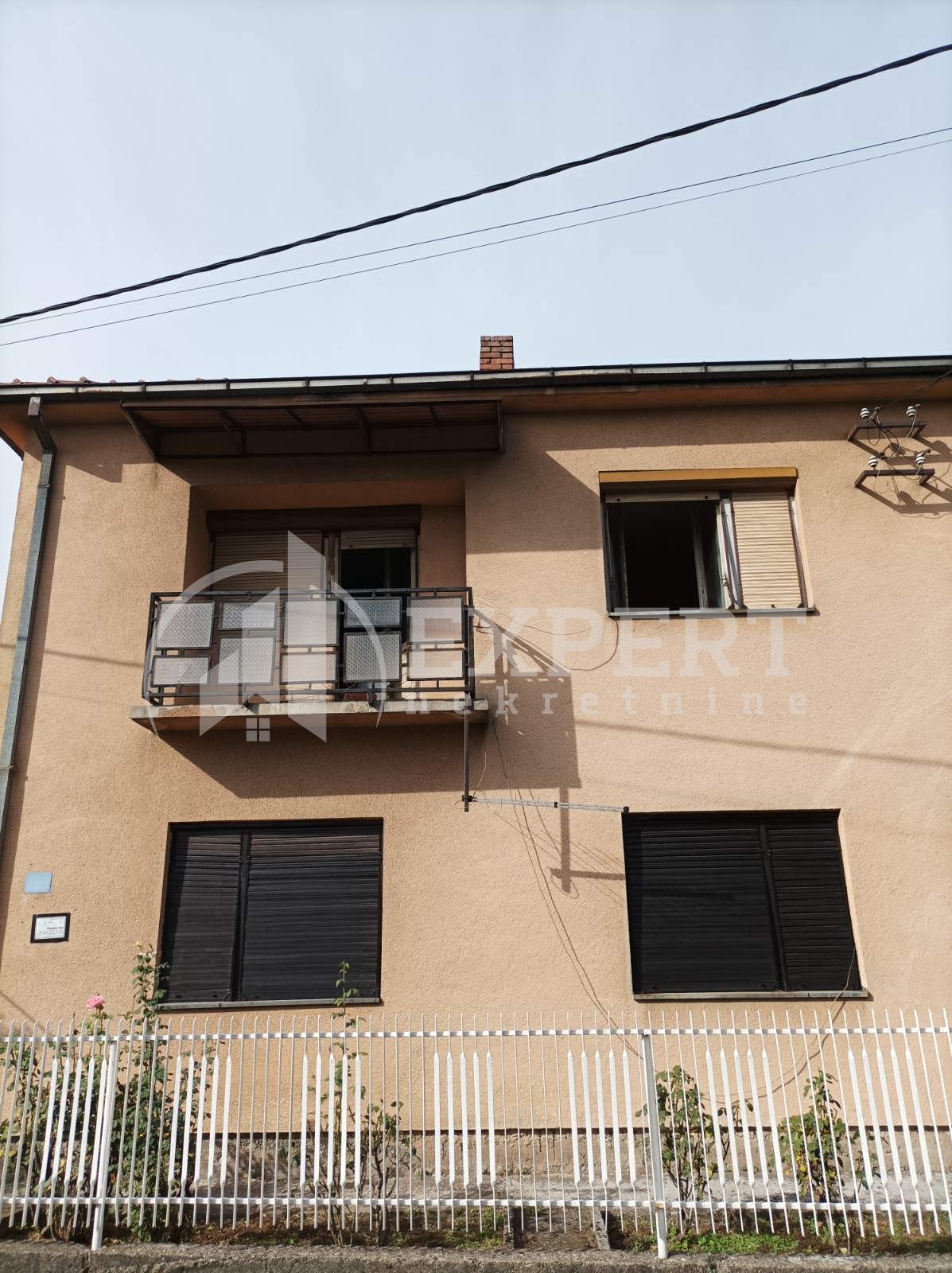 četvorosobna kuća, 200 m2, Đure Đakovića ID: p-011121 1