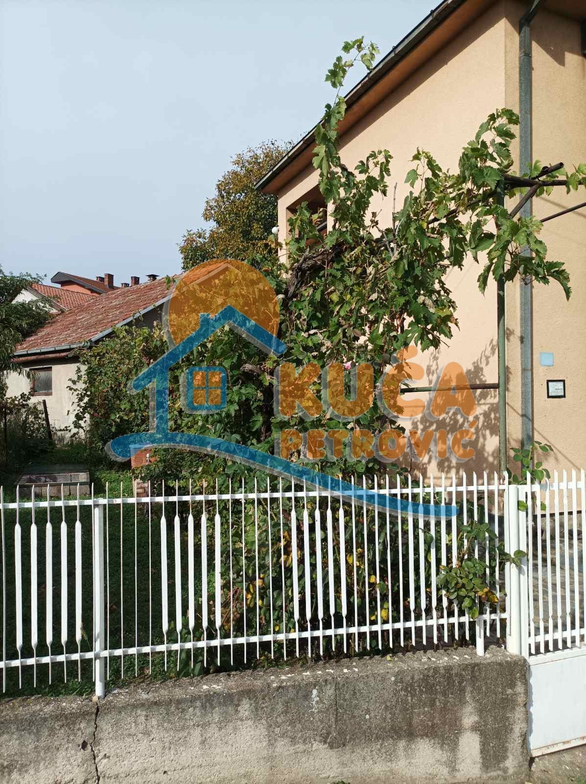 četvorosobna kuća, 200 m2, Đure Đakovića ID: p-011121 2