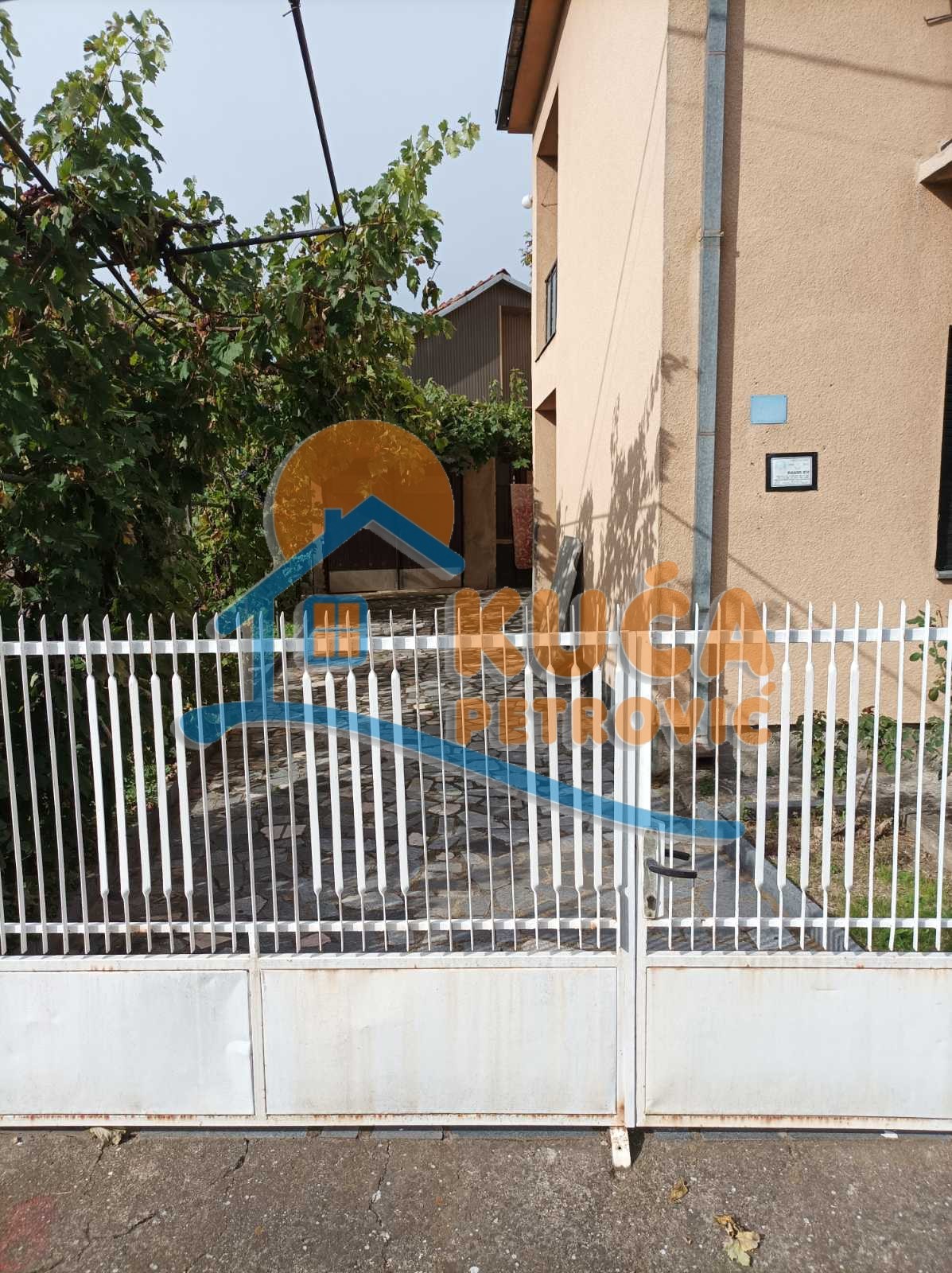 četvorosobna kuća, 200 m2, Đure Đakovića ID: p-011121 3