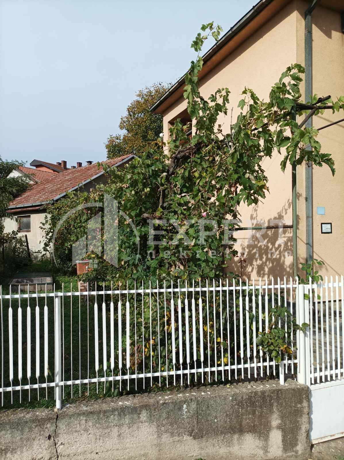 četvorosobna kuća, 200 m2, Đure Đakovića ID: p-011121 2