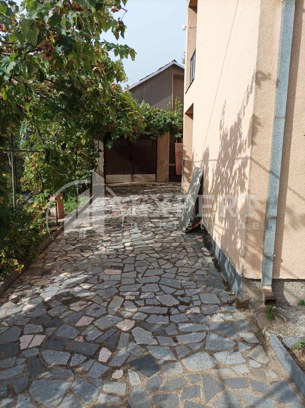 četvorosobna kuća, 200 m2, Đure Đakovića ID: p-011121 4