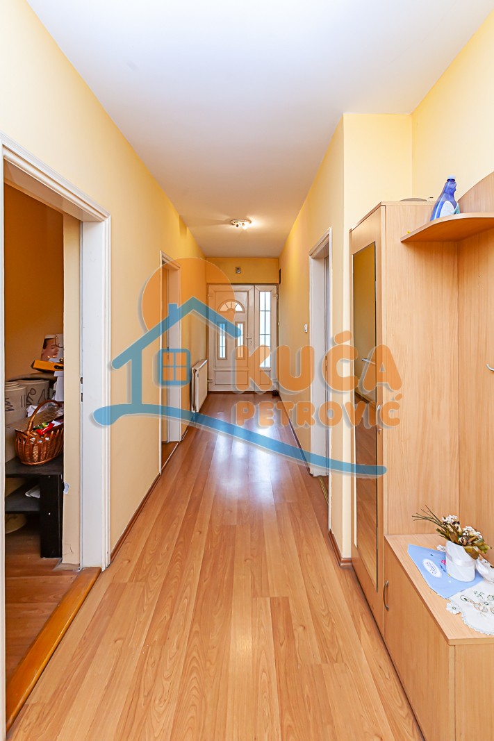 četvorosobna kuća, 204 m2, Durlan, Knjazevačka ID: p-09337 14