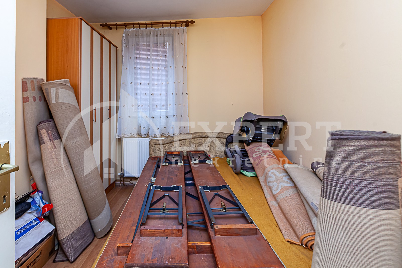 četvorosobna kuća, 204 m2, Durlan, Knjazevačka ID: p-09337 22