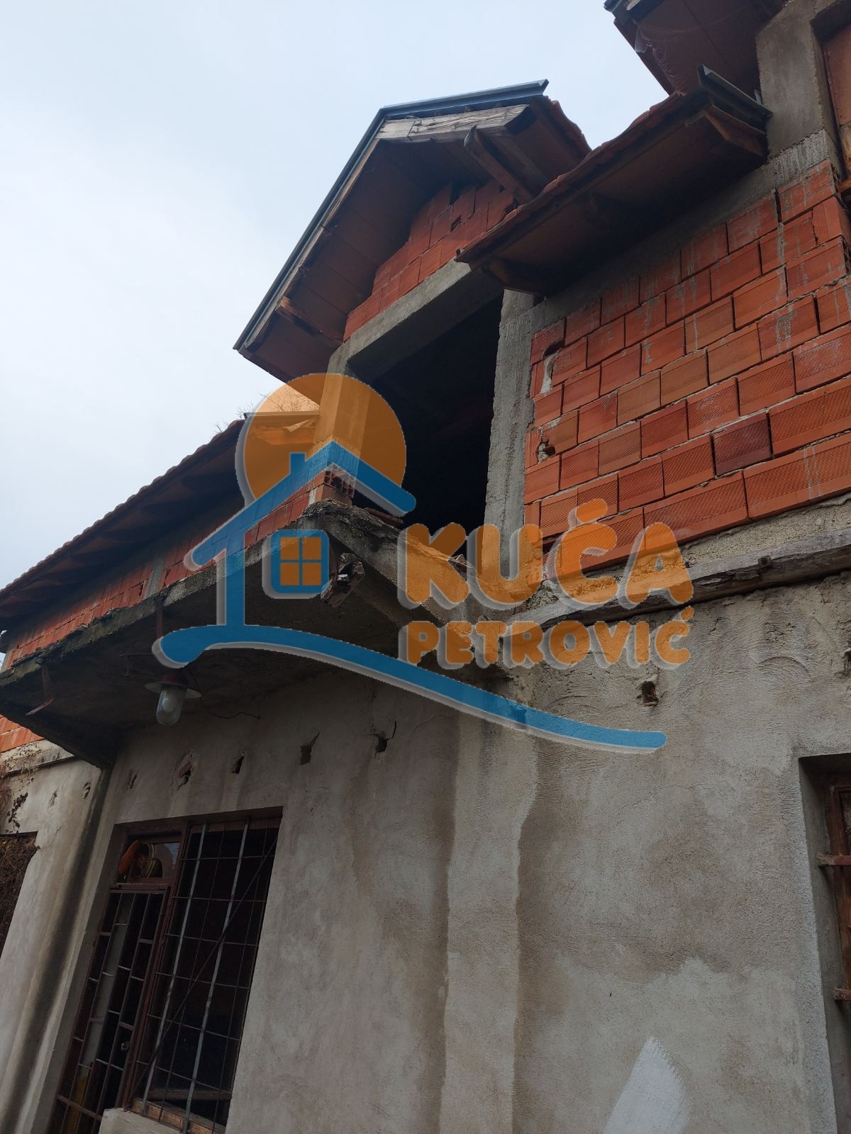 četvorosobna kuća, 212 m2, Draževac, Autoput ID: p-05444 4