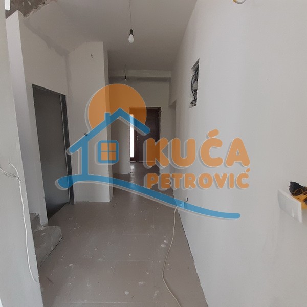 četvorosobna kuća, 220 m2, Donji Komren, Ratarska ID: p-09022 16