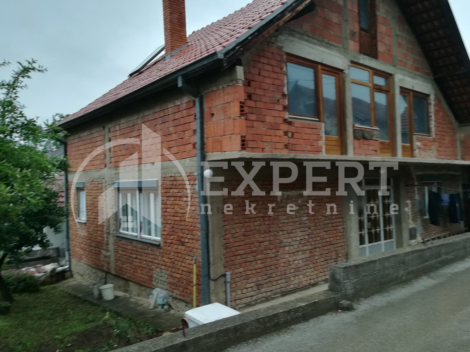 četvorosobna kuća, 220 m2, Niška Banja, Balkanska ID: p-01309 2