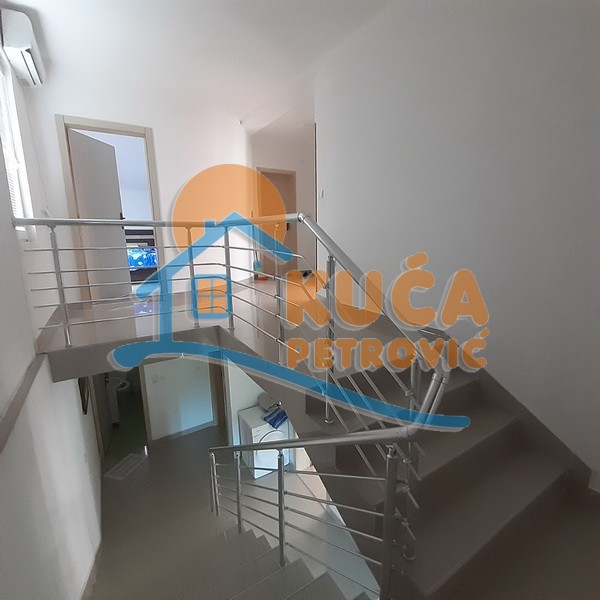 četvorosobna kuća, 220 m2, Palilula, Novo selo ID: p-09442 11