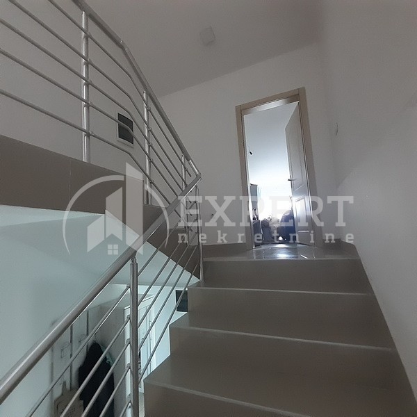 četvorosobna kuća, 220 m2, Palilula, Novo selo ID: p-09442 10