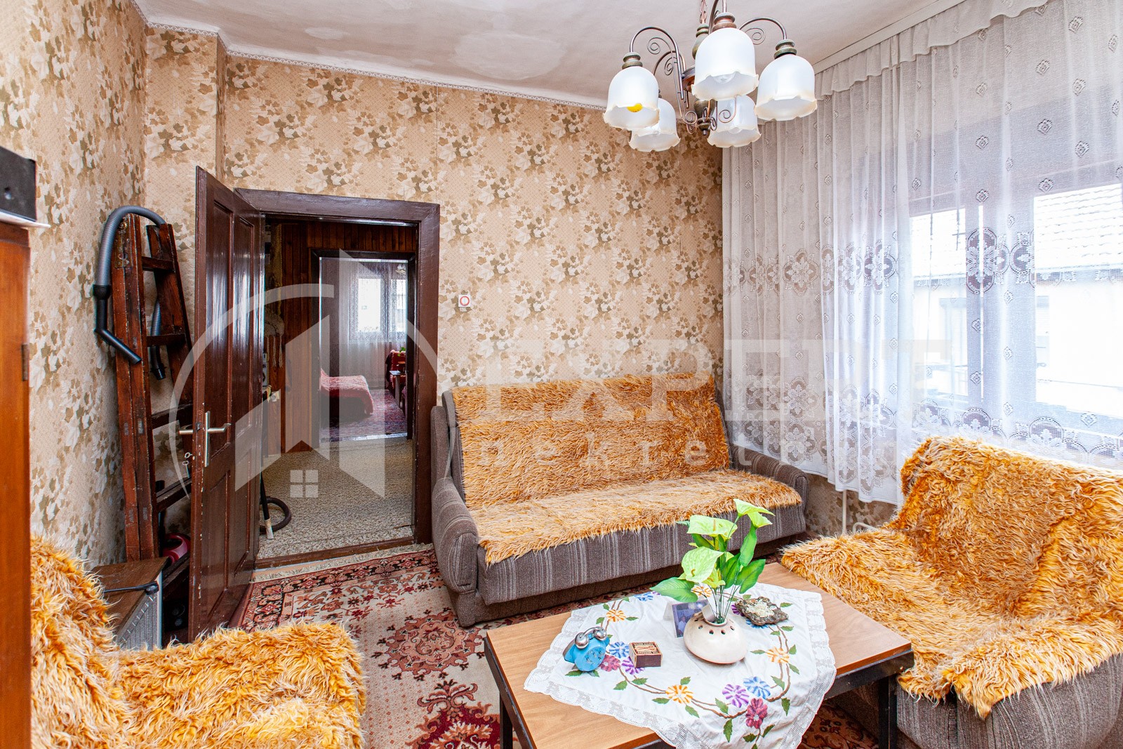 četvorosobna kuća, 221 m2, Centar, Mramorska ID: p-02658 6