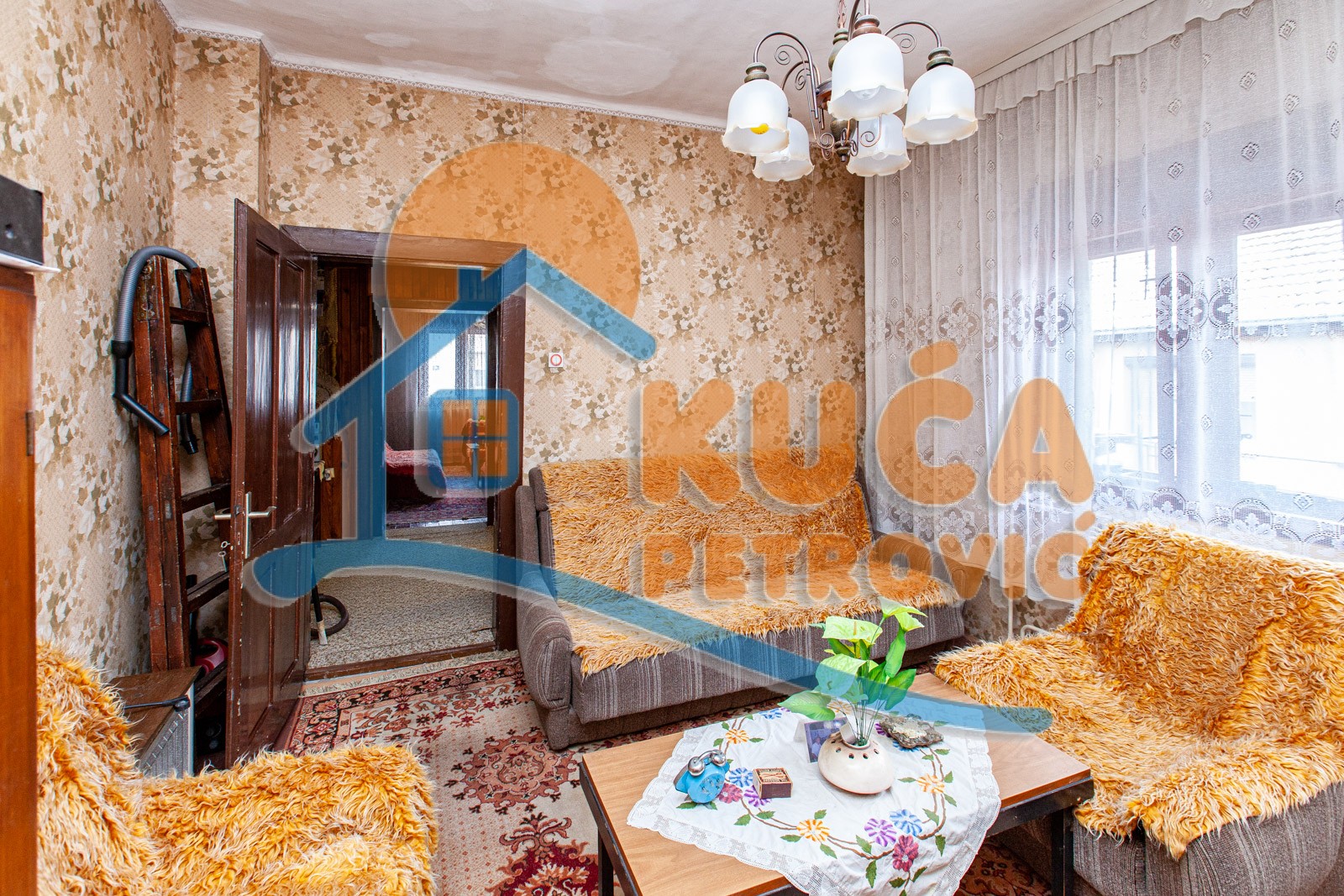 četvorosobna kuća, 221 m2, Centar, Mramorska ID: p-02658 6