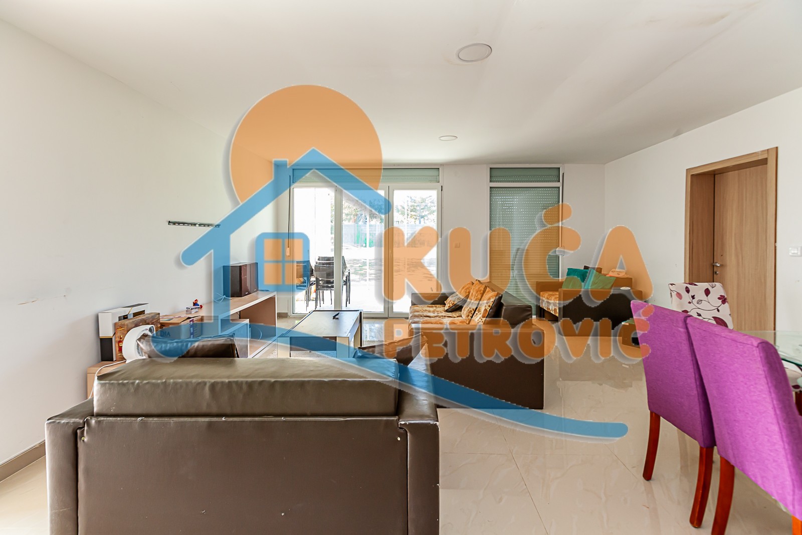 četvorosobna kuća, 230 m2, Mramorsko Brdo, Mramorsko brdo ID: p-09797 11