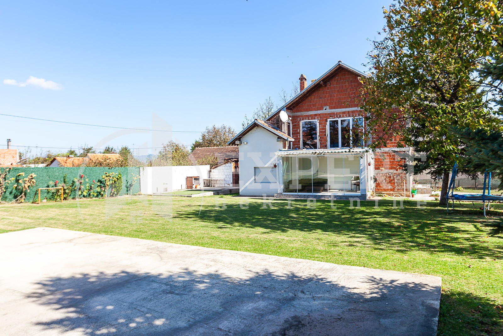 četvorosobna kuća, 230 m2, Mramorsko Brdo, Mramorsko brdo ID: p-09797 1