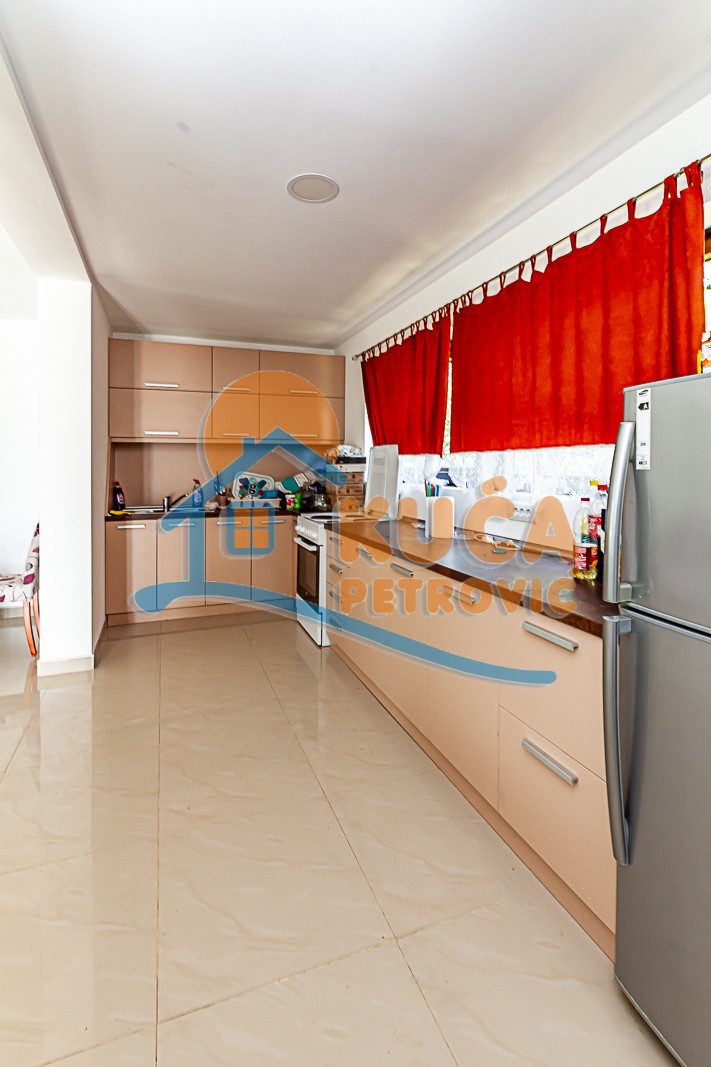 četvorosobna kuća, 230 m2, Mramorsko Brdo, Mramorsko brdo ID: p-09797 15