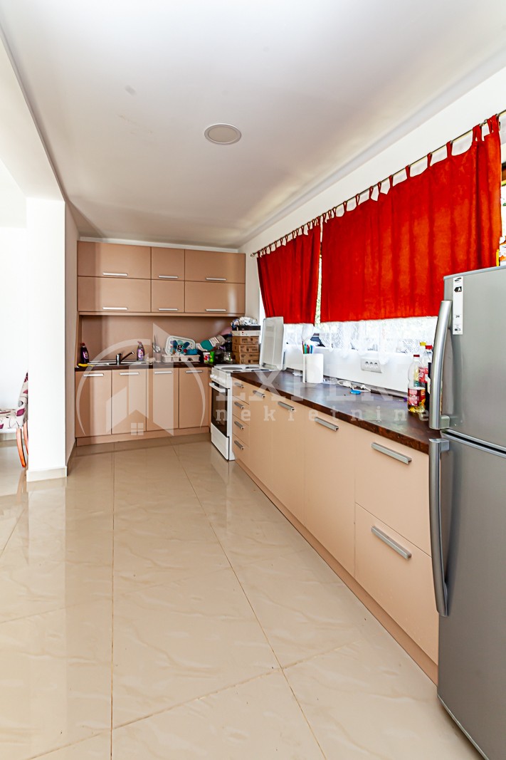 četvorosobna kuća, 230 m2, Mramorsko Brdo, Mramorsko brdo ID: p-09797 15