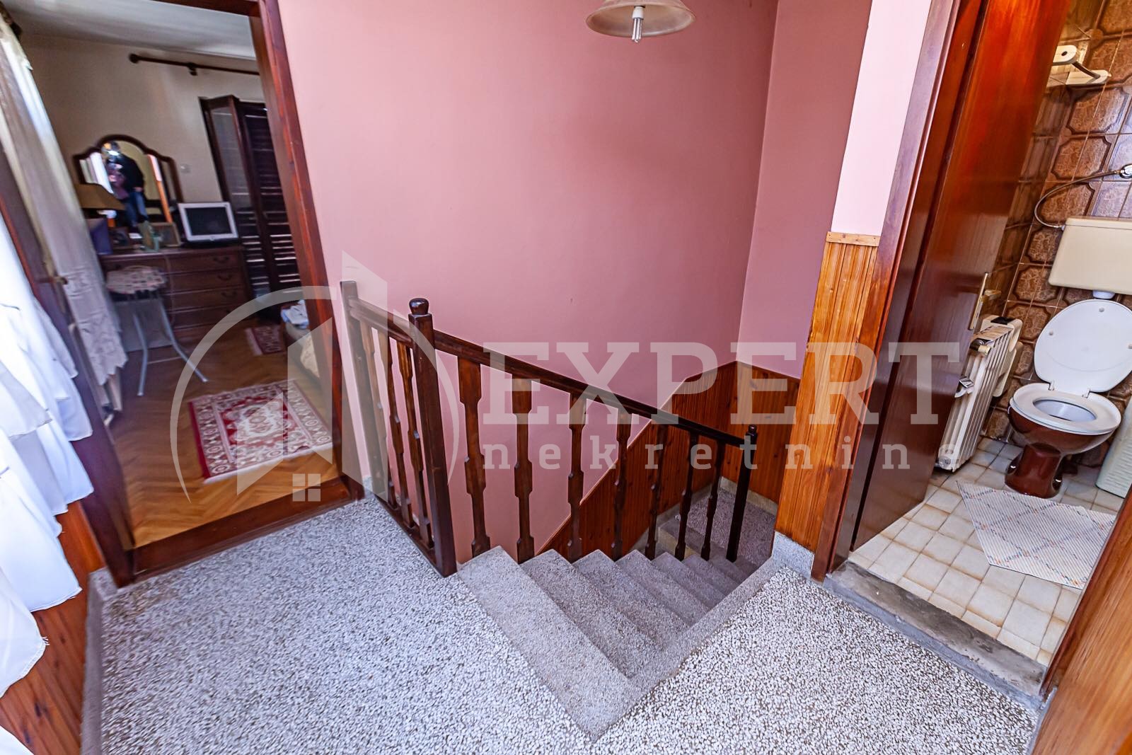 četvorosobna kuća, 235 m2, Obilićev Venac, Jug Bogdanova ID: p-011198 5