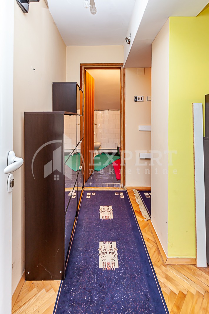 četvorosobna kuća, 237 m2, Palilula, Lole Stojanovića ID: p-09616 17