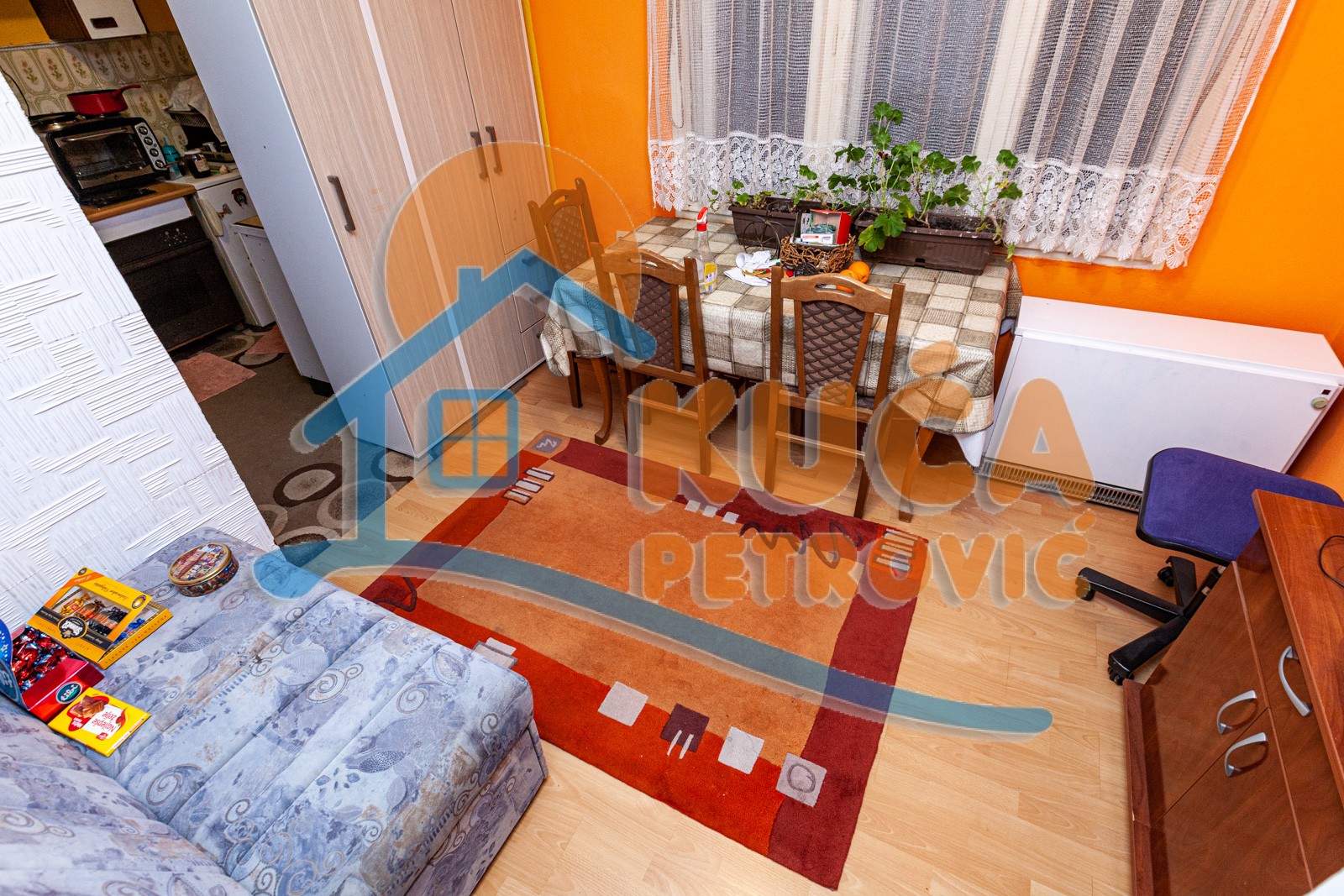 četvorosobna kuća, 240 m2, Duvanište, Branka Miljkovića ID: p-04753 4