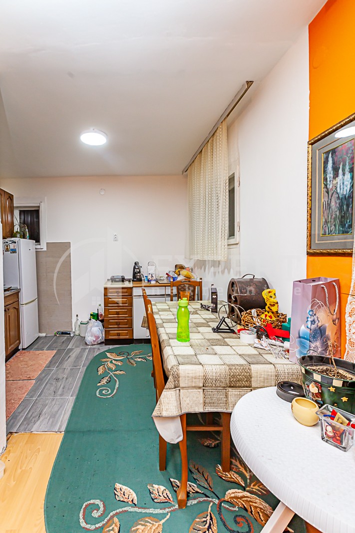 četvorosobna kuća, 240 m2, Duvanište, Branka Miljkovića ID: p-04753 11