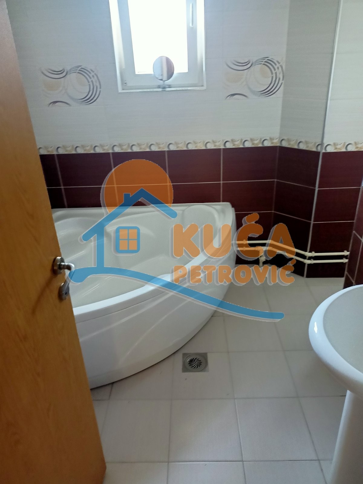 četvorosobna kuća, 240 m2, Palilula, Pasi poljana ID: p-010959 19