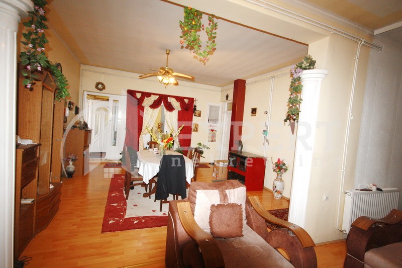 četvorosobna kuća, 243 m2, Crveni krst, Moravska ID: p-01788 4