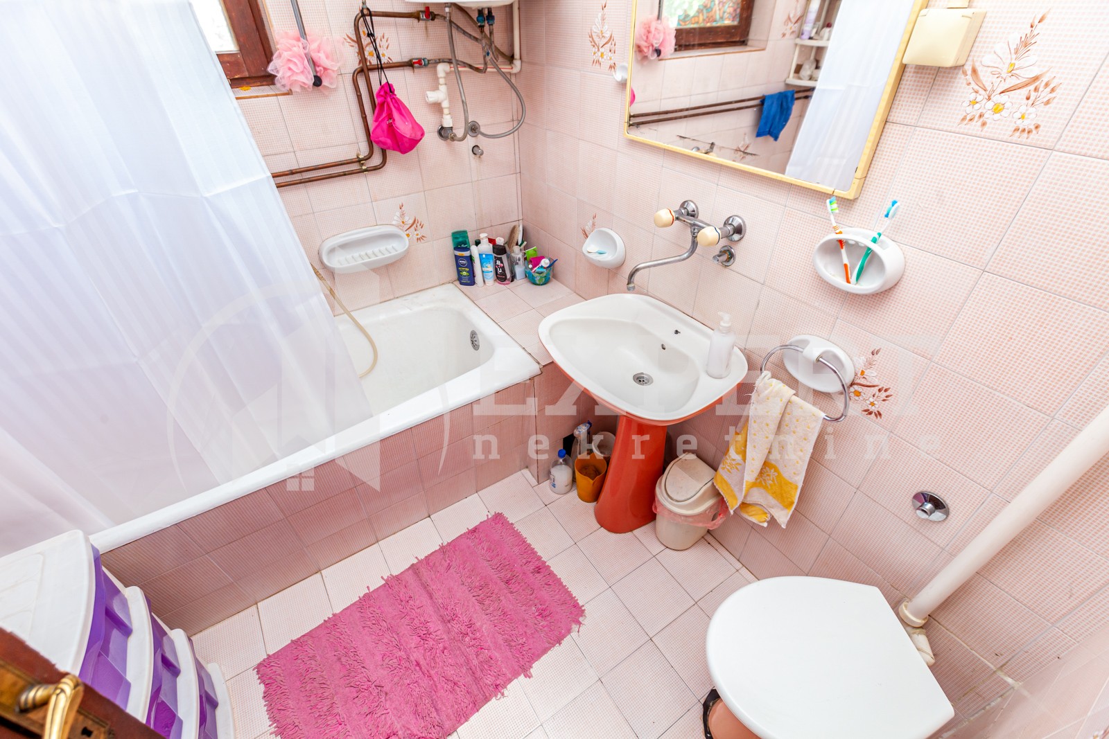 četvorosobna kuća, 248 m2, Niška Banja, Bulevar svetog cara ID: p-06630 10