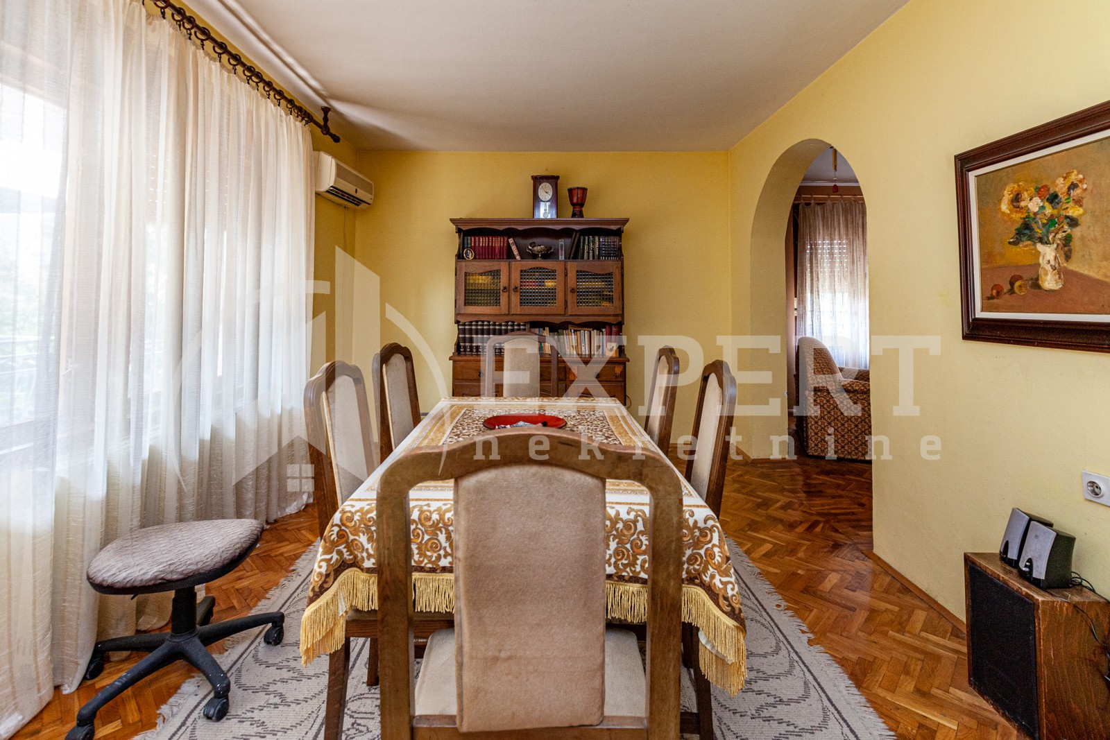 četvorosobna kuća, 248 m2, Niška Banja, Bulevar svetog cara ID: p-06630 8