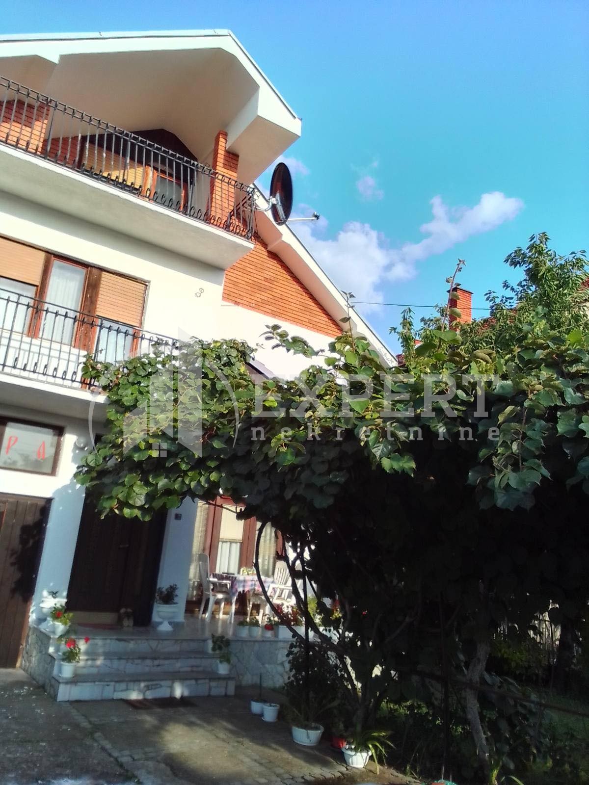 četvorosobna kuća, 248 m2, Niška Banja, Bulevar svetog cara ID: p-06630 21