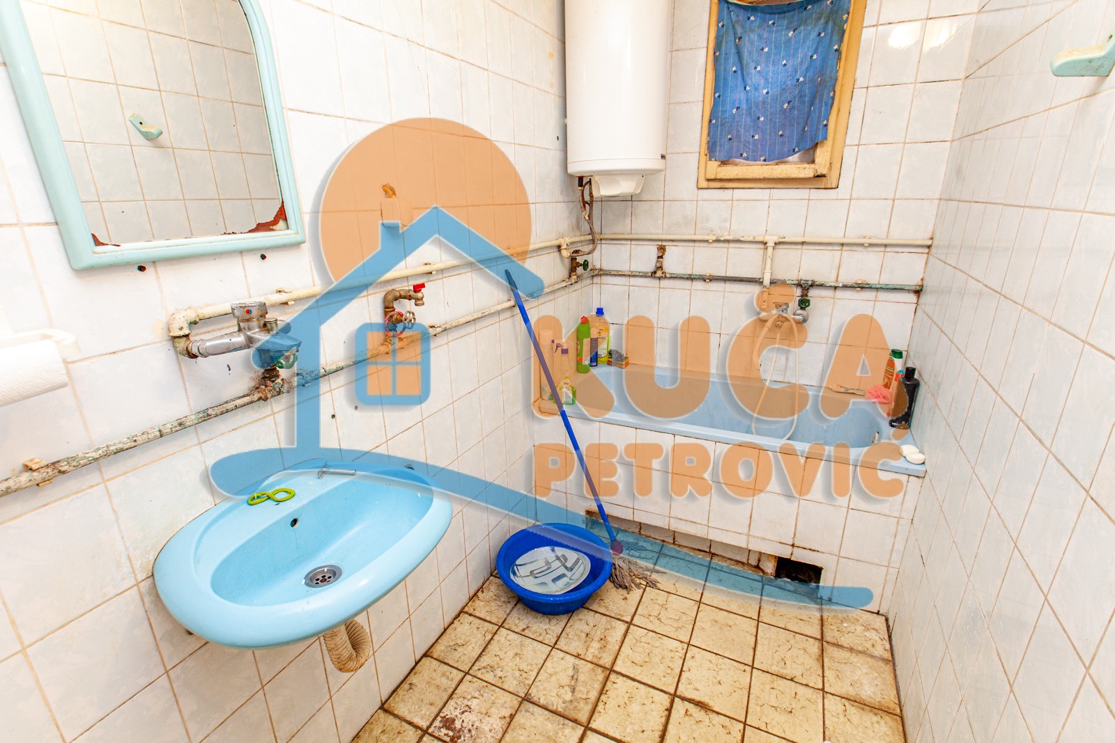 četvorosobna kuća, 250 m2, Crveni krst, Moravska ID: p-03569 12