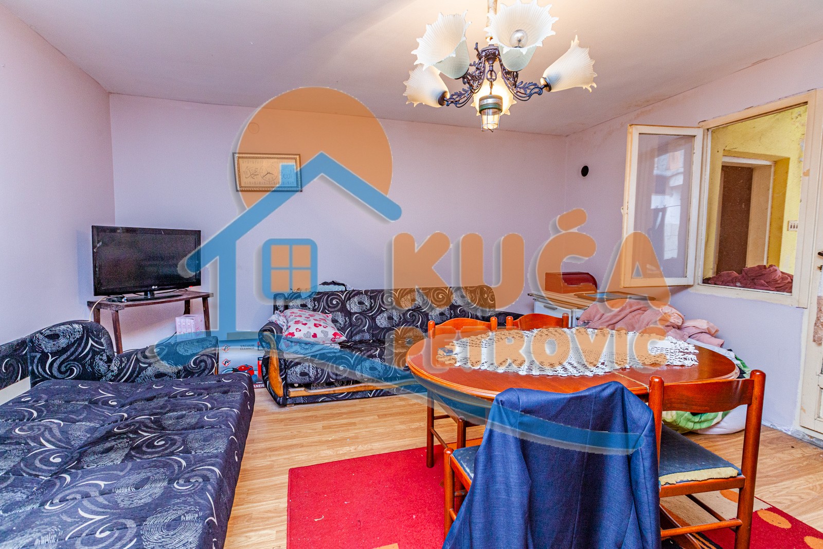 četvorosobna kuća, 250 m2, Crveni krst, Moravska ID: p-03569 8