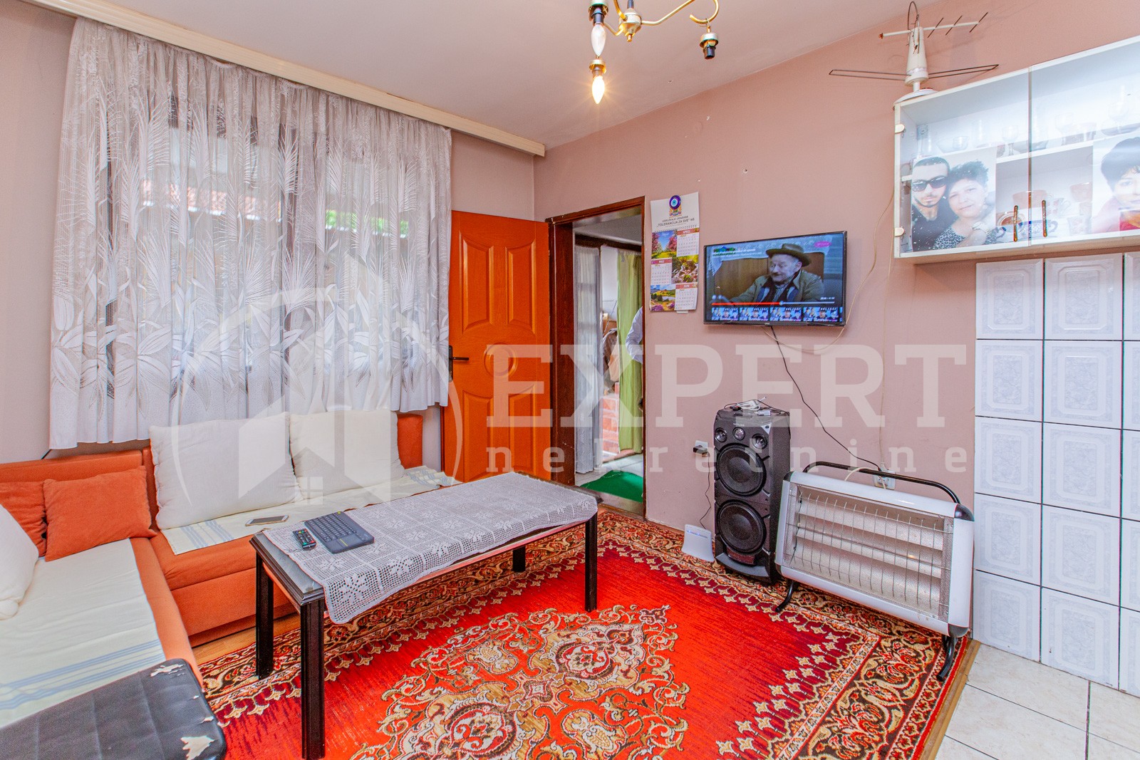četvorosobna kuća, 250 m2, Crveni krst, Moravska ID: p-03569 14