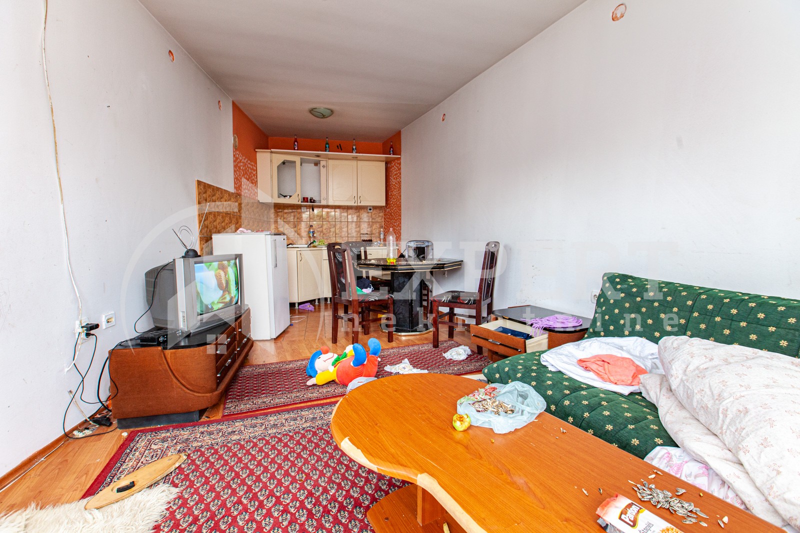 četvorosobna kuća, 250 m2, Crveni krst, Moravska ID: p-03569 17