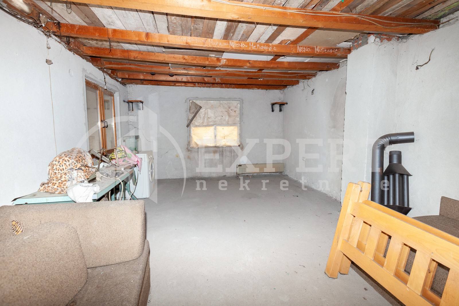 četvorosobna kuća, 250 m2, Crveni krst, Moravska ID: p-03569 21