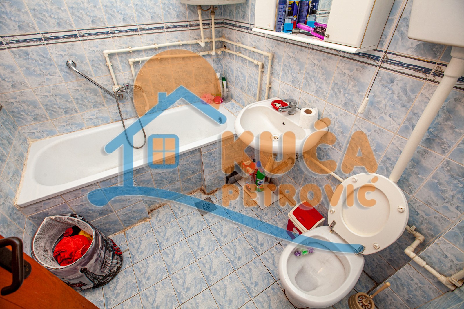 četvorosobna kuća, 250 m2, Crveni krst, Moravska ID: p-03569 18