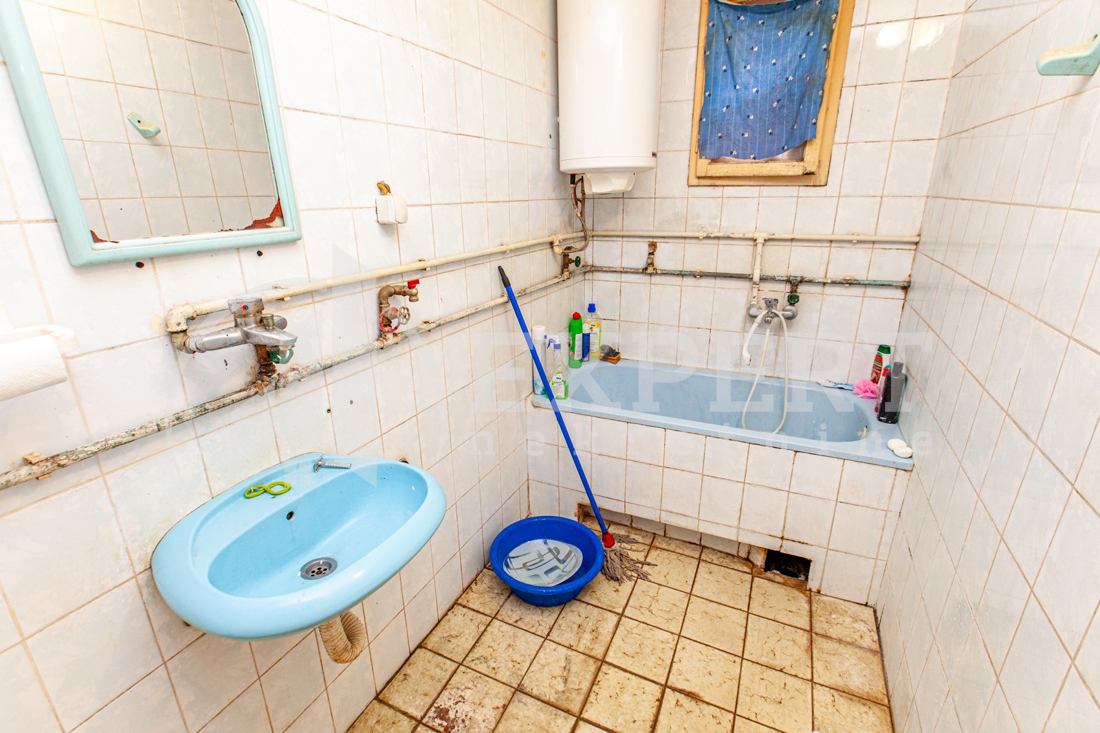 četvorosobna kuća, 250 m2, Crveni krst, Moravska ID: p-03569 12