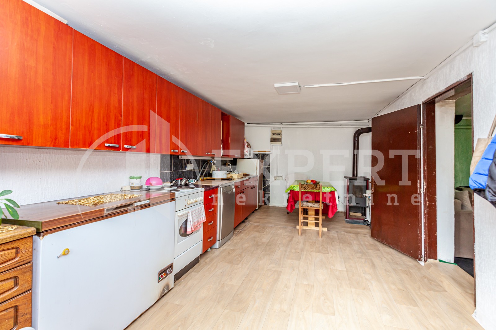 četvorosobna kuća, 250 m2, Sićevo, Sićevo ID: p-08432 30