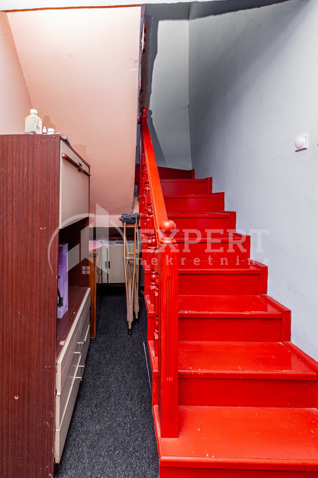 četvorosobna kuća, 250 m2, Sićevo, Sićevo ID: p-08432 26