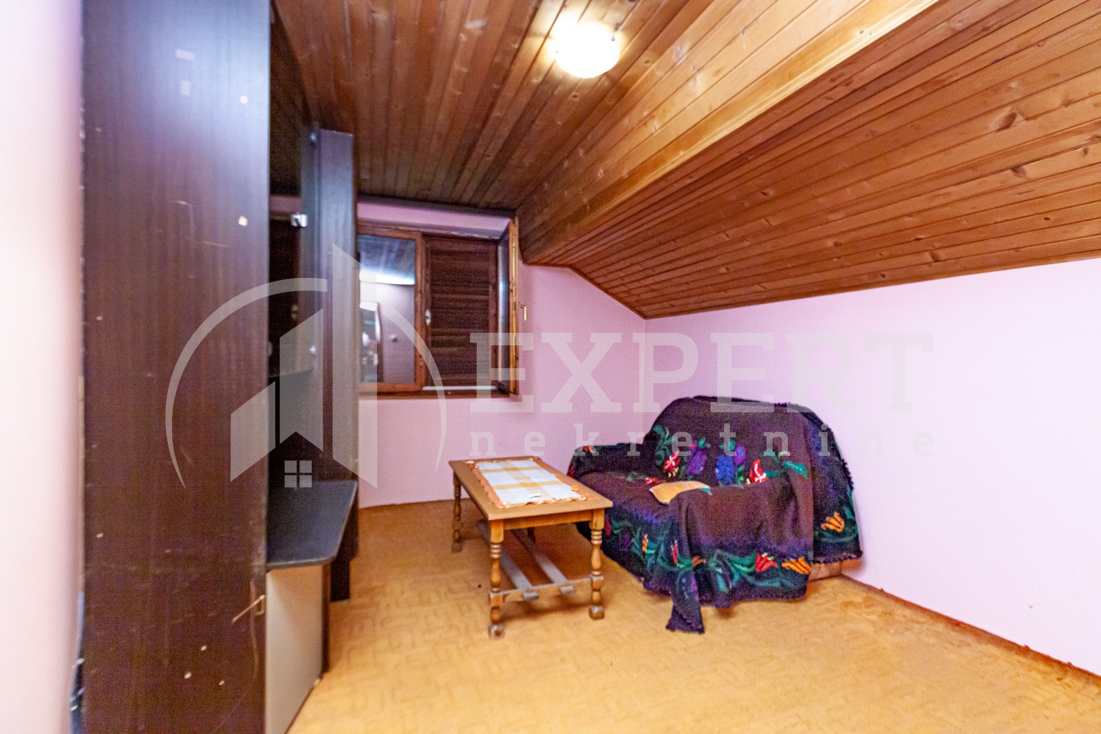 četvorosobna kuća, 250 m2, Sićevo, Sićevo ID: p-08432 12