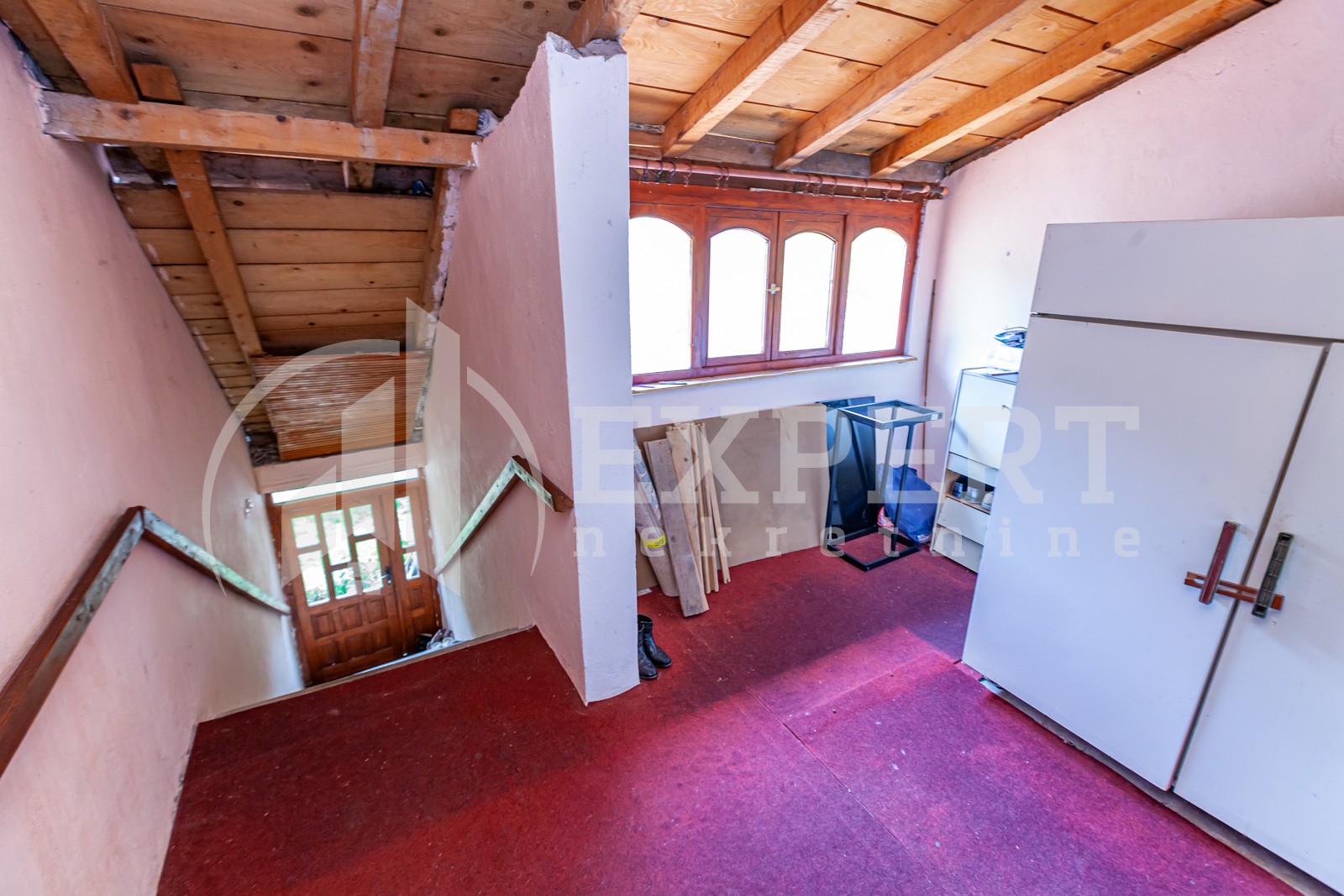 četvorosobna kuća, 250 m2, Sićevo, Sićevo ID: p-08432 16