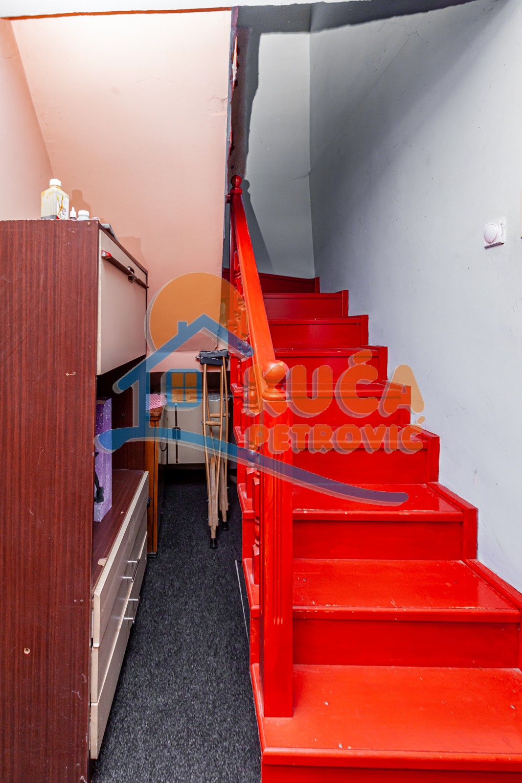 četvorosobna kuća, 250 m2, Sićevo, Sićevo ID: p-08432 26