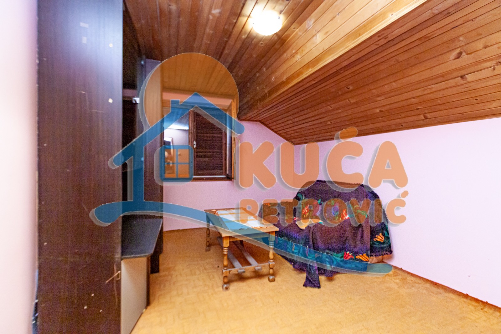 četvorosobna kuća, 250 m2, Sićevo, Sićevo ID: p-08432 12