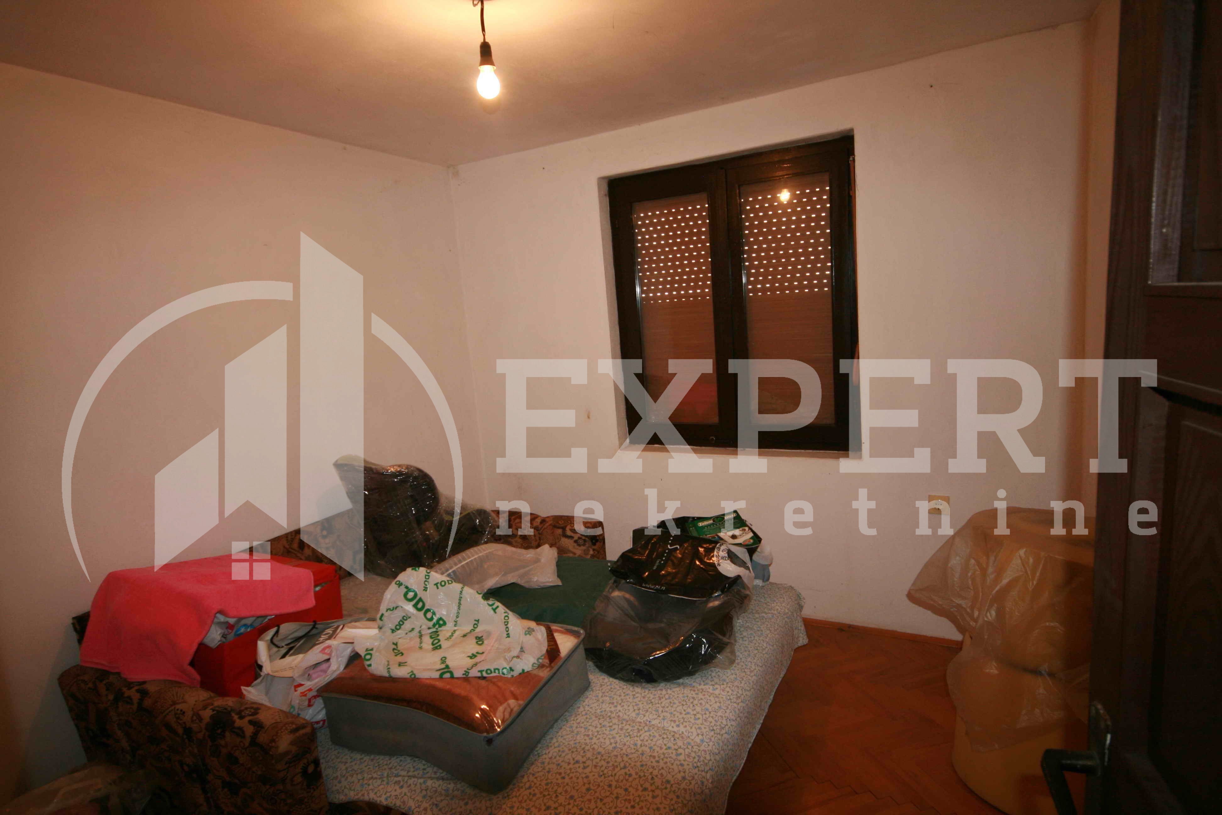 četvorosobna kuća, 261 m2, Palilula, Kalač brdo ID: p-0311 6