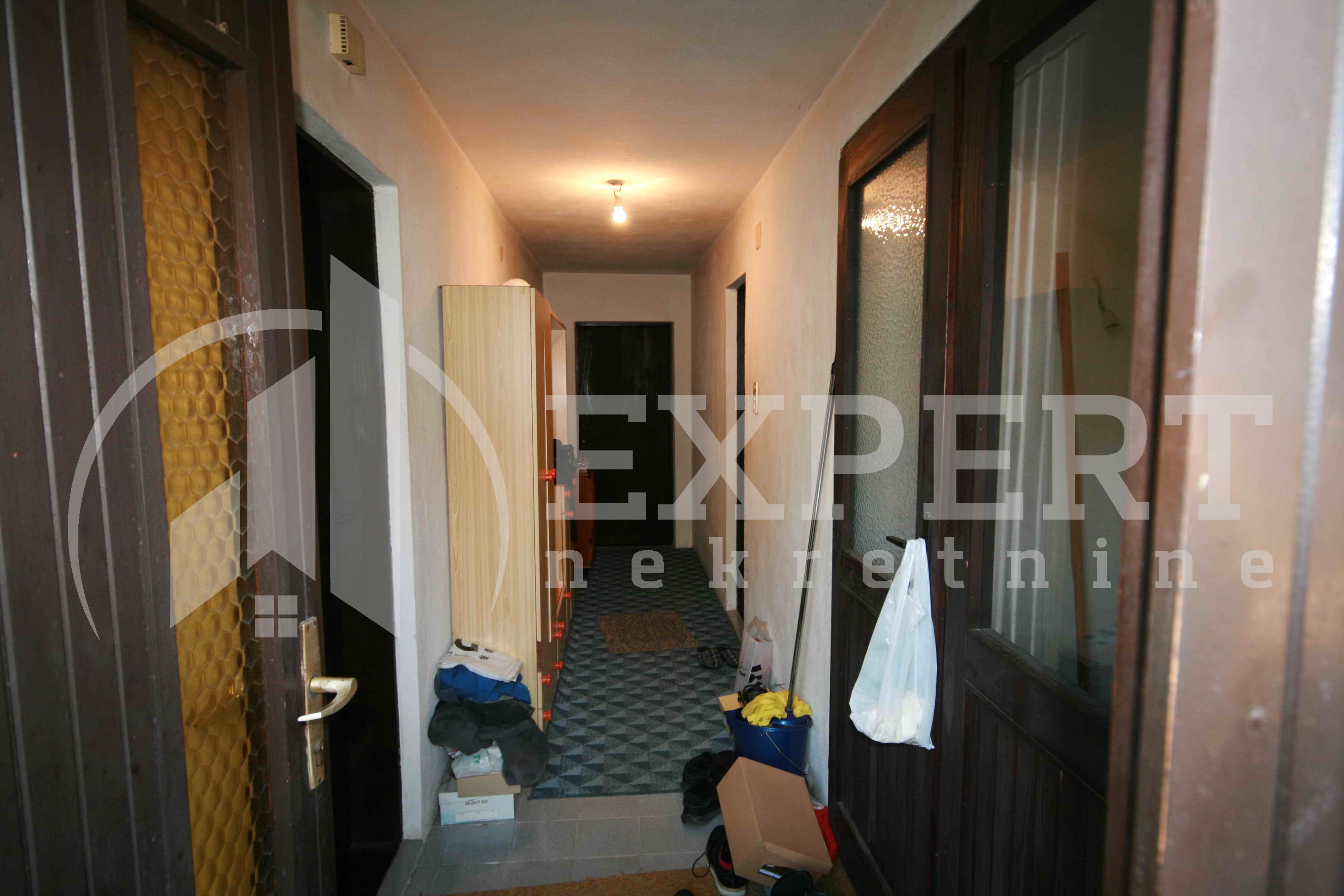 četvorosobna kuća, 261 m2, Palilula, Kalač brdo ID: p-0311 9