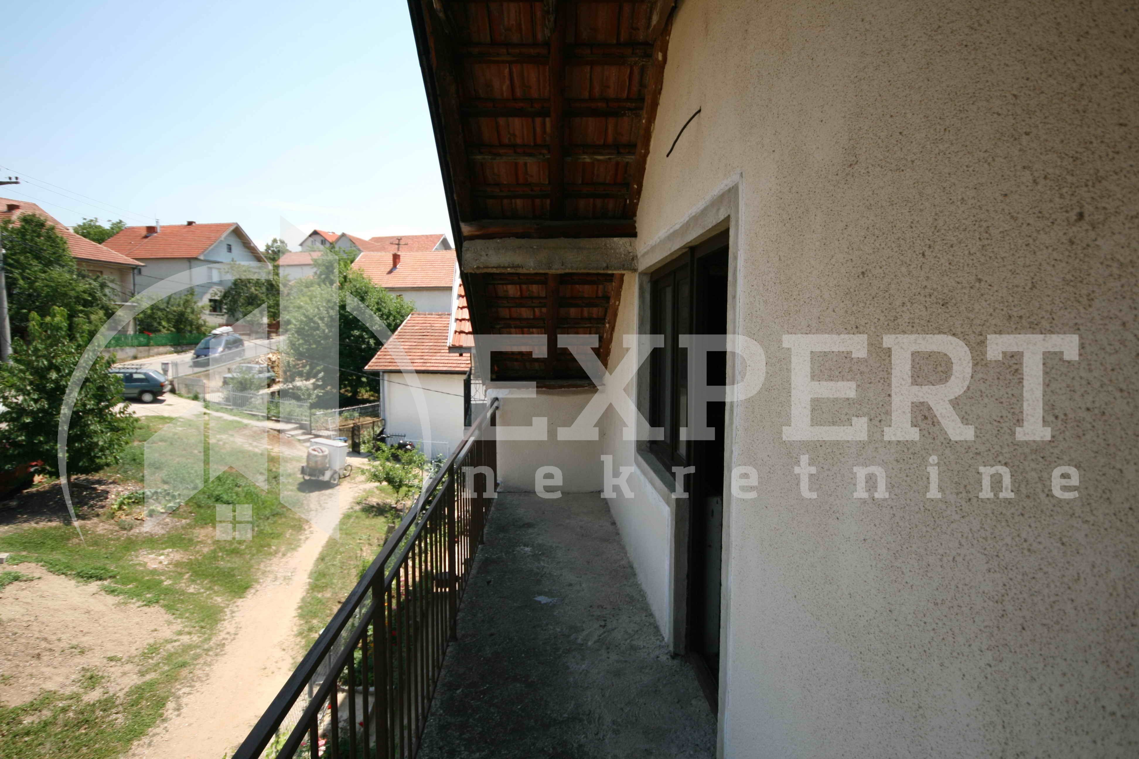 četvorosobna kuća, 261 m2, Palilula, Kalač brdo ID: p-0311 2