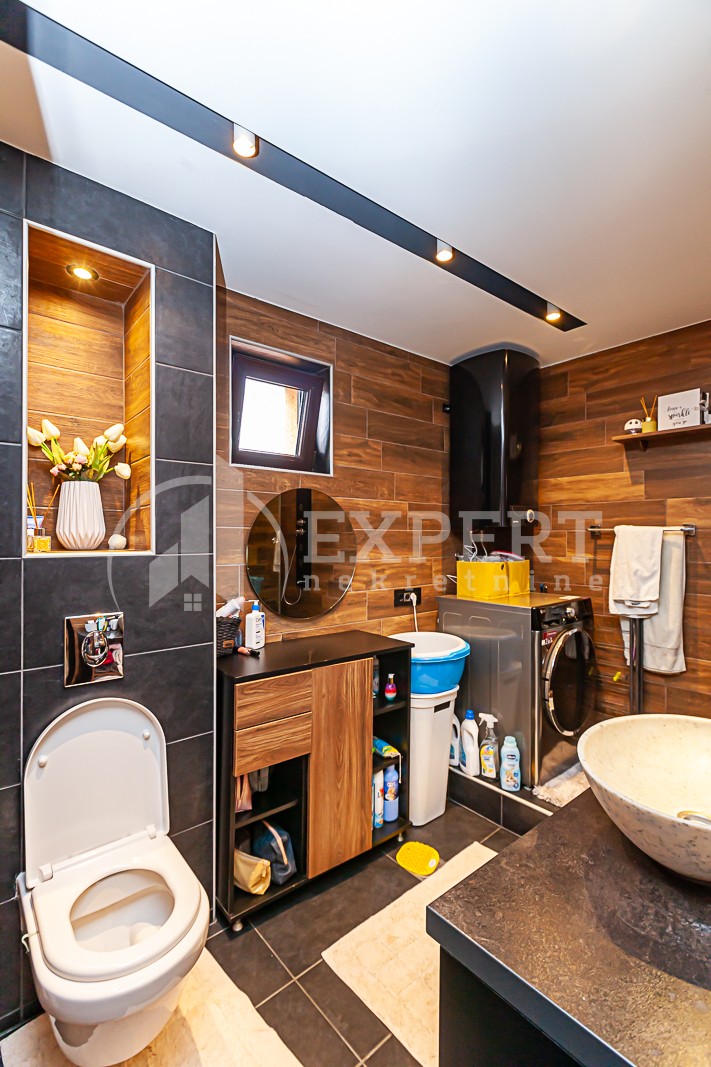 četvorosobna kuća, 265 m2, Čair, Ljube Nenadovića ID: p-09355 10