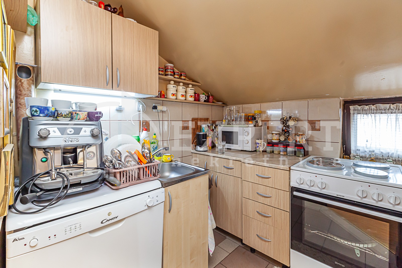 četvorosobna kuća, 265 m2, Čair, Ljube Nenadovića ID: p-09355 30