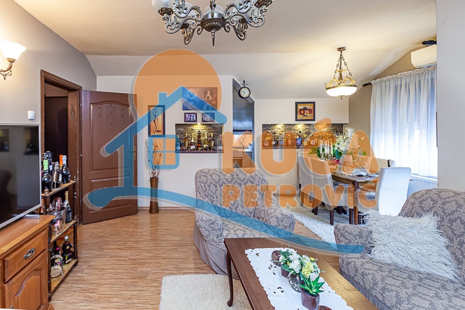 četvorosobna kuća, 265 m2, Čair, Ljube Nenadovića ID: p-09355 29