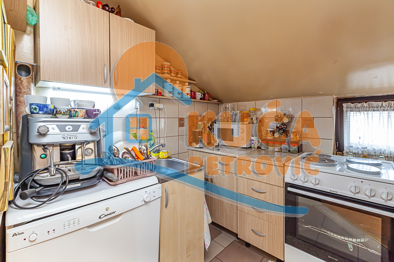 četvorosobna kuća, 265 m2, Čair, Ljube Nenadovića ID: p-09355 30