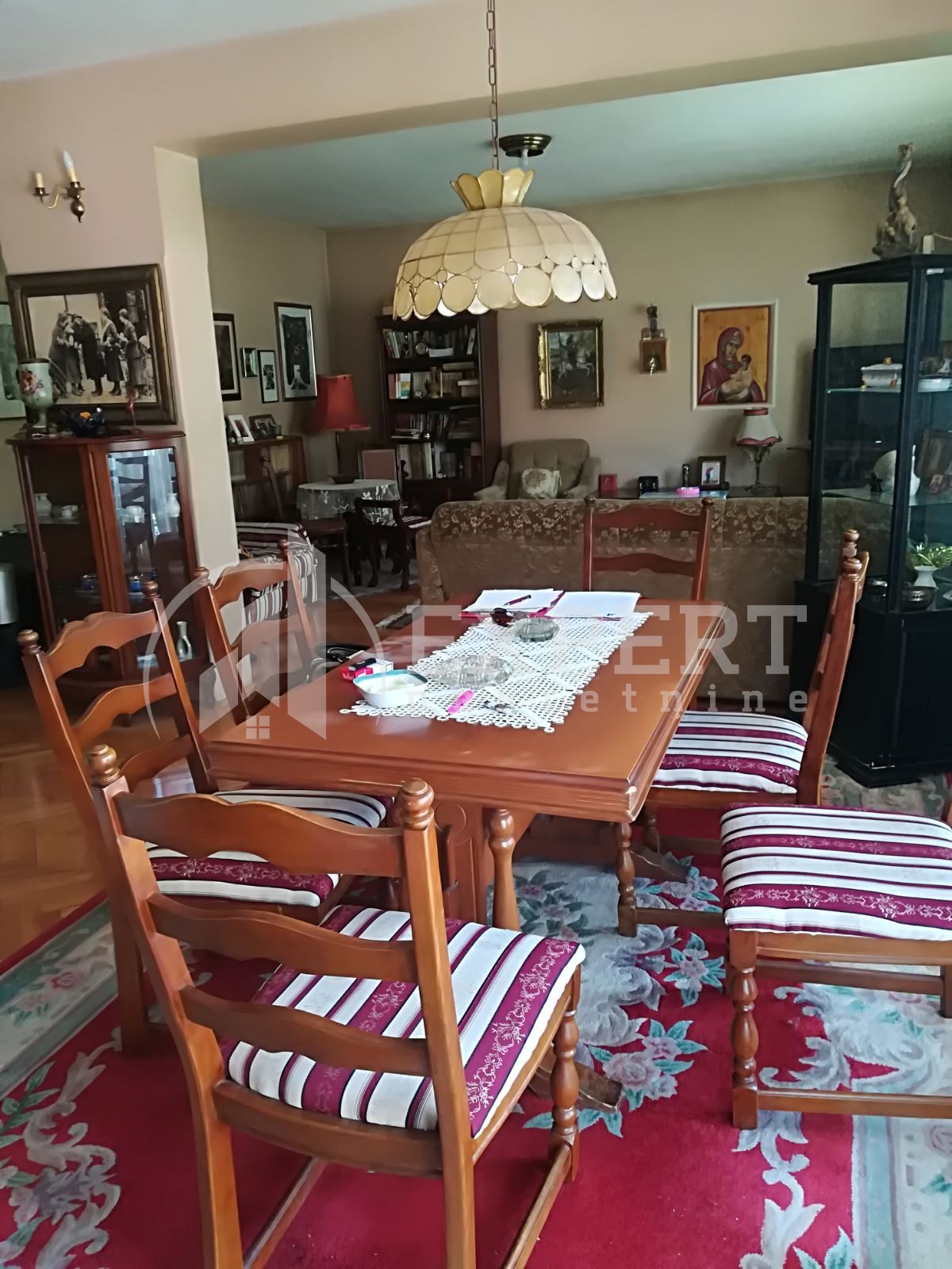 četvorosobna kuća, 270 m2, Crveni Pevac, Vojvode Tankosića ID: p-01401 1